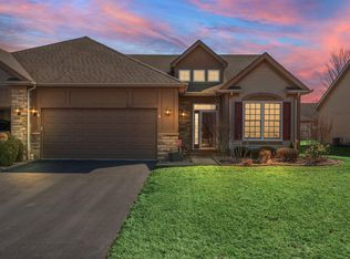 827 Manistee Ave, Schererville, IN 46375
