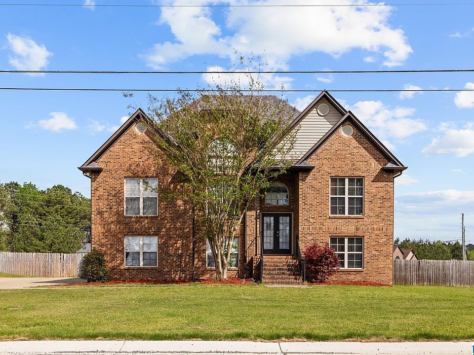 1st image of 675 Brookhaven Dr