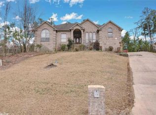 2510 Valley Park Dr, Little Rock, AR 72212