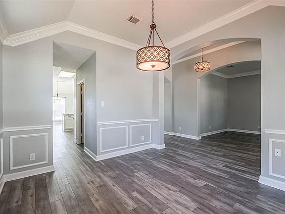 5th image of 19107 W Sawtooth Canyon Dr
