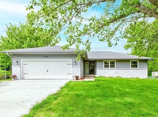 16790 Read Rd, Honey Creek, IA 51542