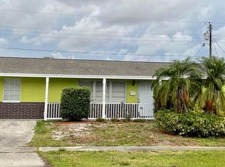 413 Huron Pl, West Palm Beach, FL 33409