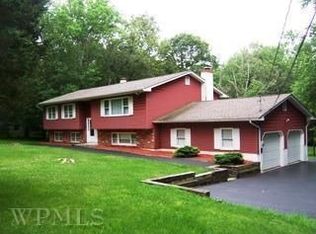 213 Mennella Rd, Poughquag, NY 12570