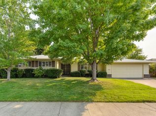 6637 Gloria Dr, Sacramento, CA