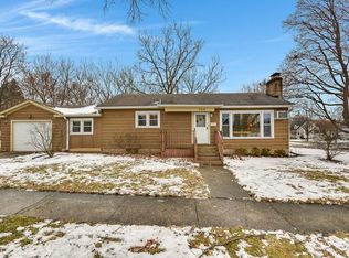 508 Campbell Ave, Wheaton, IL 60187