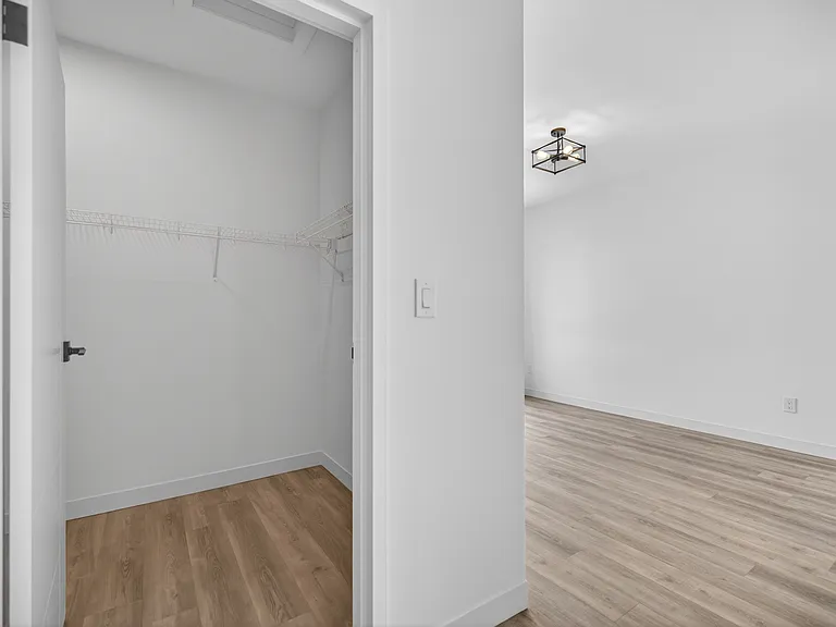 11 Merkel Manza Blvd — Photo 88