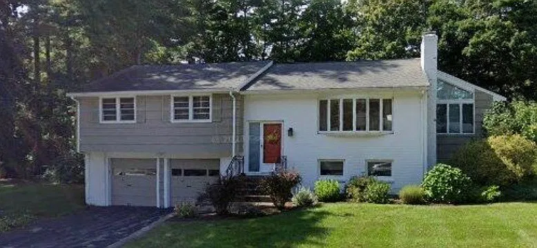 3 bed, 2855 sqft, $5,000 — Photo 1