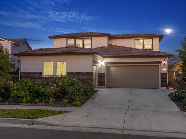 1667 Ball Pl, Woodland, CA 95776