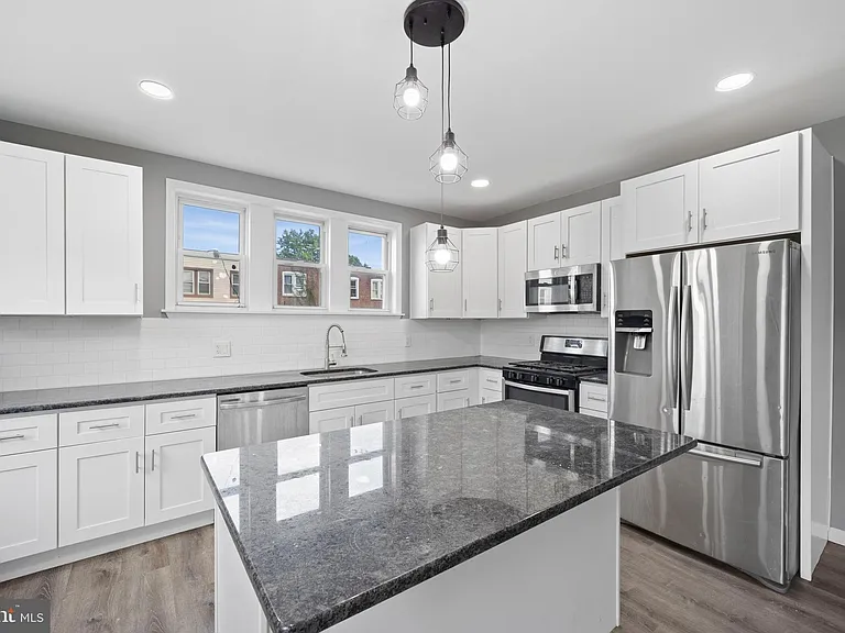 4600 Highland Ave — Photo 10
