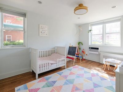 651 Vanderbilt St APT 1D, Brooklyn, NY, 11218