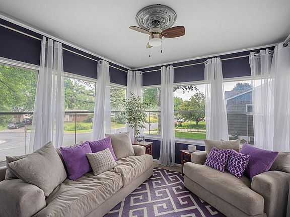 5th image of 8501 Meadow Lake Pl