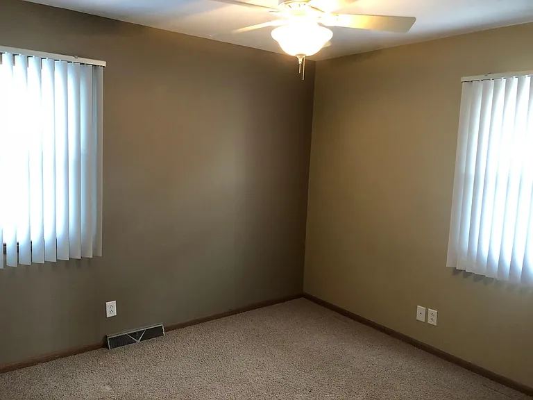 701 Vine St — Photo 14