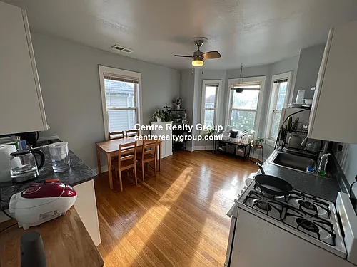13 Sharon St #2 Photo 1