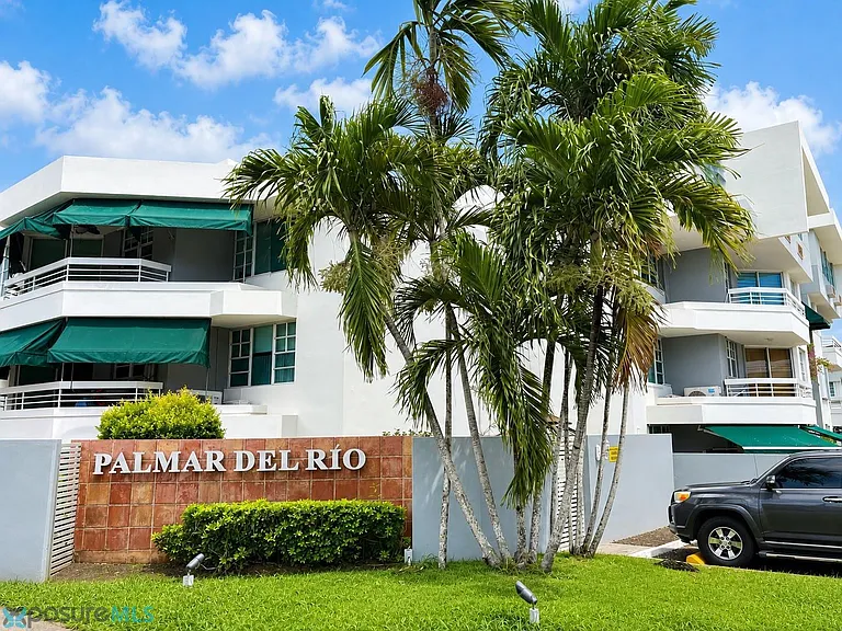 18-18 Avenida Albolote #1503 — Photo 13