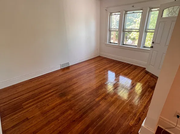 51 Saint Florian St #2, Buffalo, NY 14207