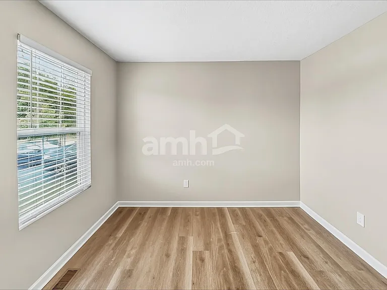 170 Shallotte Dr — Photo 8