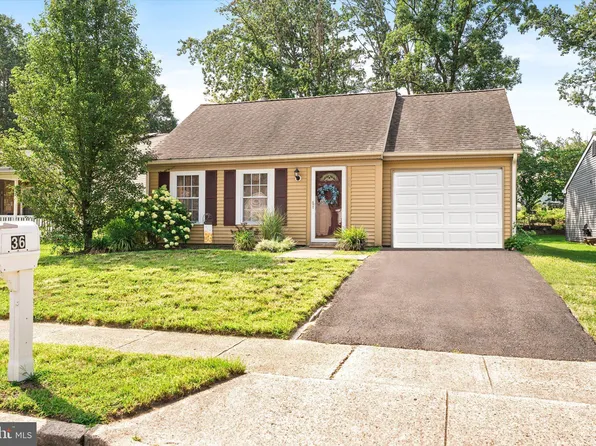 36 Saint Davids Pl, Vincentown, NJ 08088