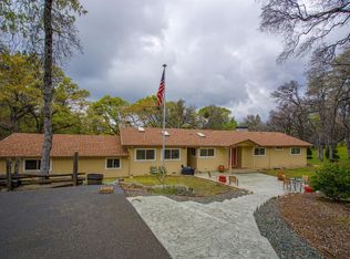 1001 Woodridge Rd, Placerville, CA 95667