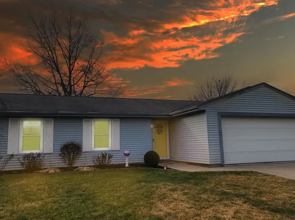 1309 Garwood Dr, Auburn, IN 46706