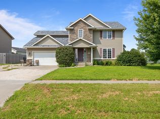 1006 5th Ave NW, Altoona, IA 50009