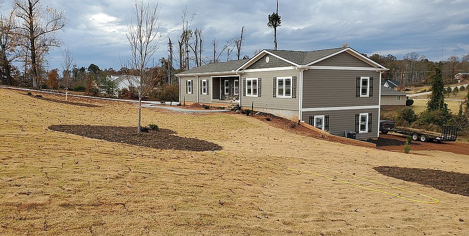 1st image of 800 Ploma Dr