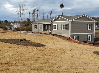 800 Ploma Dr, Seneca, SC 29678