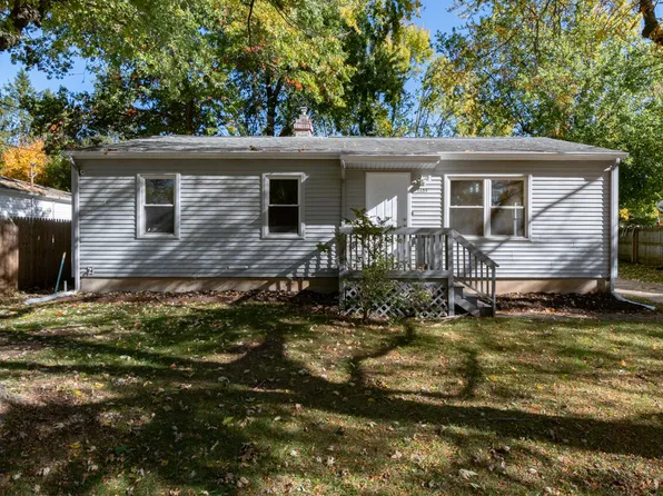 5609 Roanoke St, Portage, MI 49024