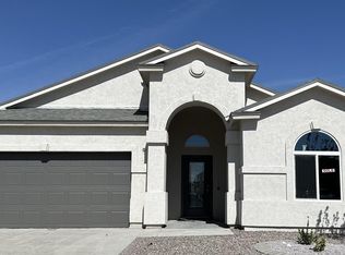 141 Esther Trl, Santa Teresa, NM 88008