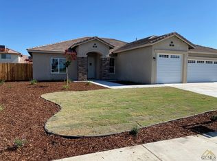 520 Rodeo St, Shafter, CA 93263