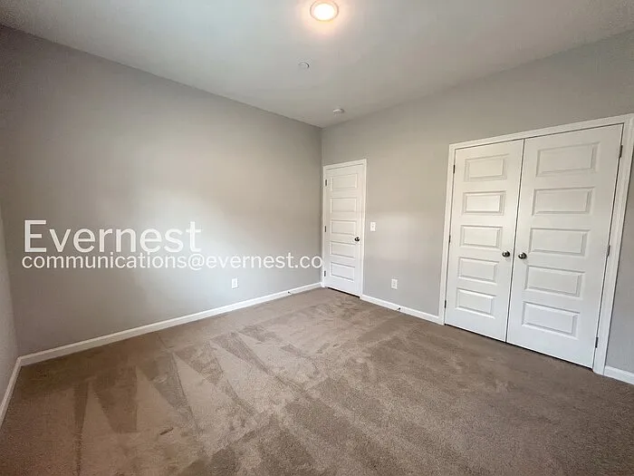 1307 Ventura Ln — Photo 11