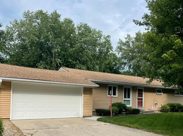 1321 Garfield Ave, Albert Lea, MN 56007