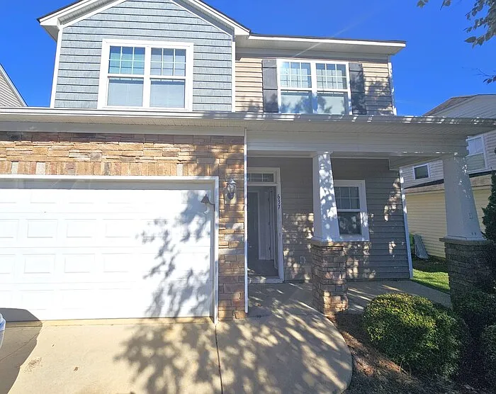 4 bed, 2.5 bath, 1970 sqft, $2,195 — Photo 2