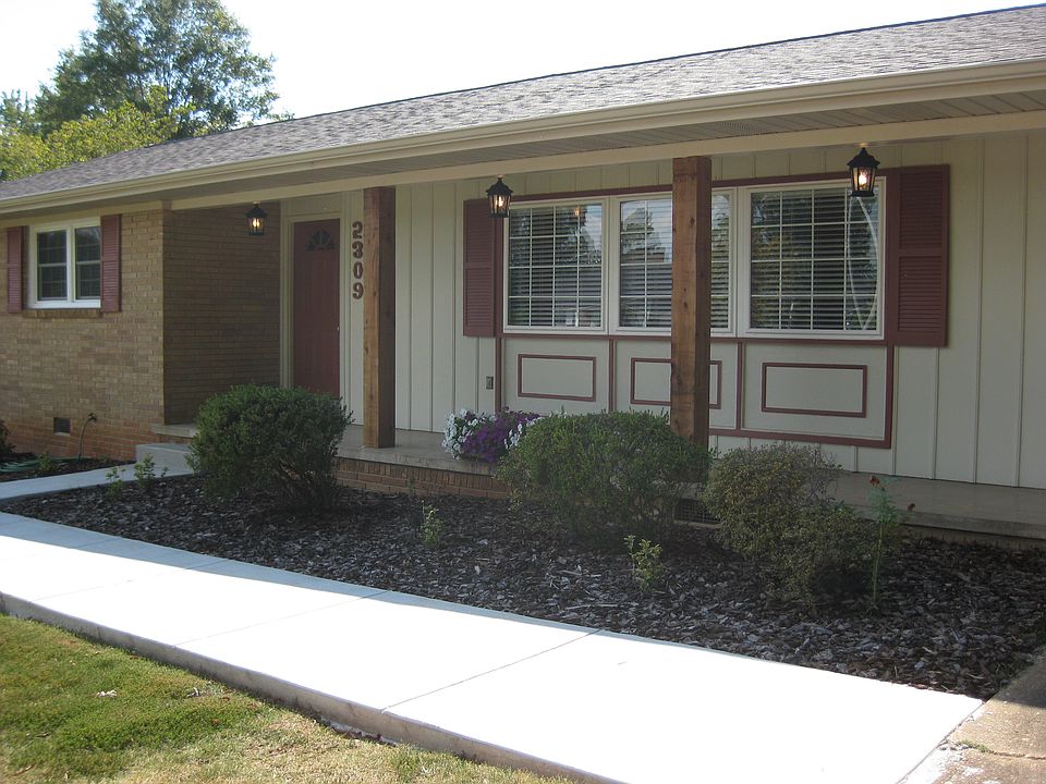 1st image of 2309 Chickasaw Dr