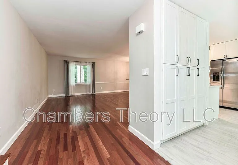 12231 Westwood Hills Dr — Photo 4
