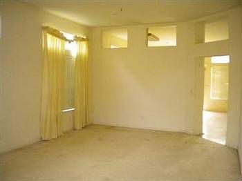 2nd image of 2806 Pitzer Cir