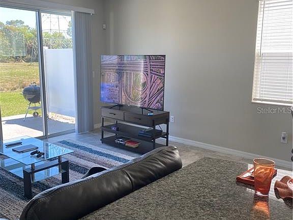 5th image of 7016 Grand Elm Dr