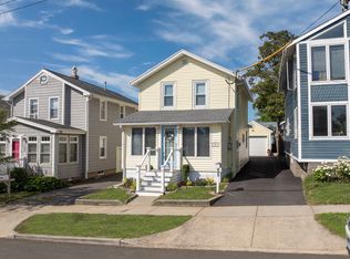 (Undisclosed Address), Milford, CT 06460