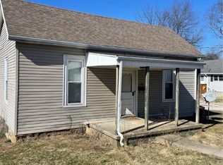 106 Spring Grove Ave, Salem, IN 47167