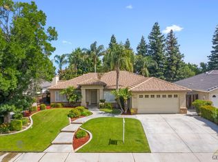 10414 Attleboro Ave, Bakersfield, CA