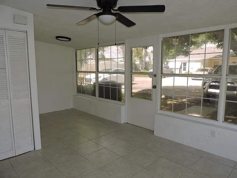 8520 US Highway 1 — Photo 4