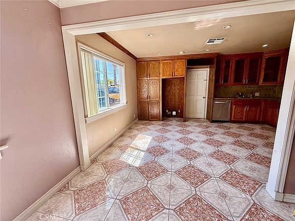 3rd image of 11322 Covello St