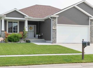 1825 W 51st Street Pl, Kearney, NE 68845