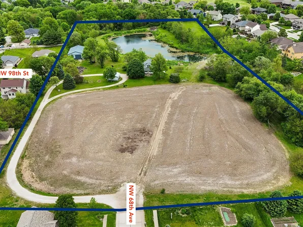 9800 NW 68th Ave, Johnston, IA 50131