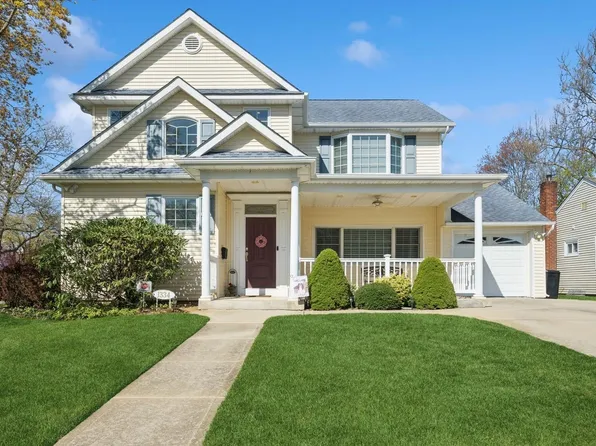 1334 Martin Drive, Wantagh, NY 11793