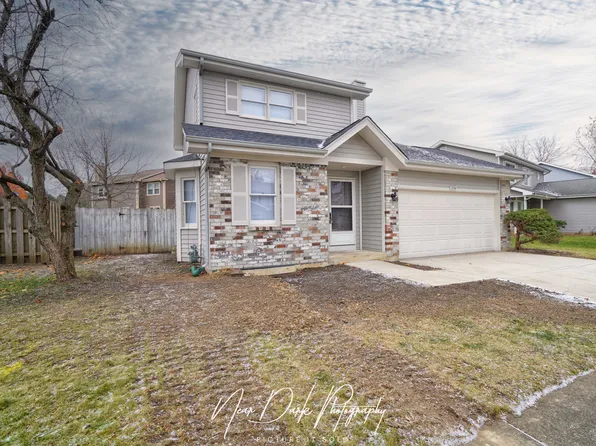 1554 Pinetree Dr, Gurnee, IL 60031