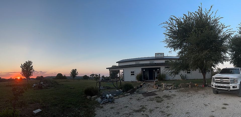 2nd image of 5801 County Road 3950