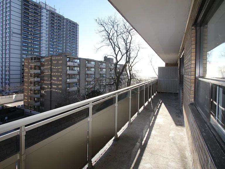96 Jameson Ave — Photo 17