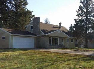 14 Royalton Rd, Superior, WI 54880