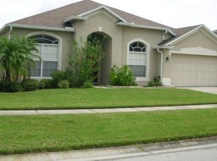 826 Bayou View Dr, Brandon, FL 33510