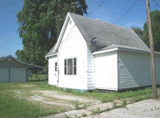 641 E Main St, Elnora, IN 47529